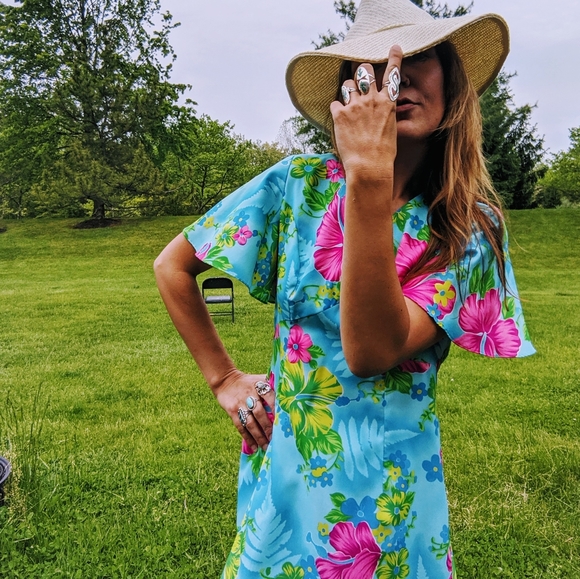 Made in Hawaii 70s maxi dress - Picture 3 of 6